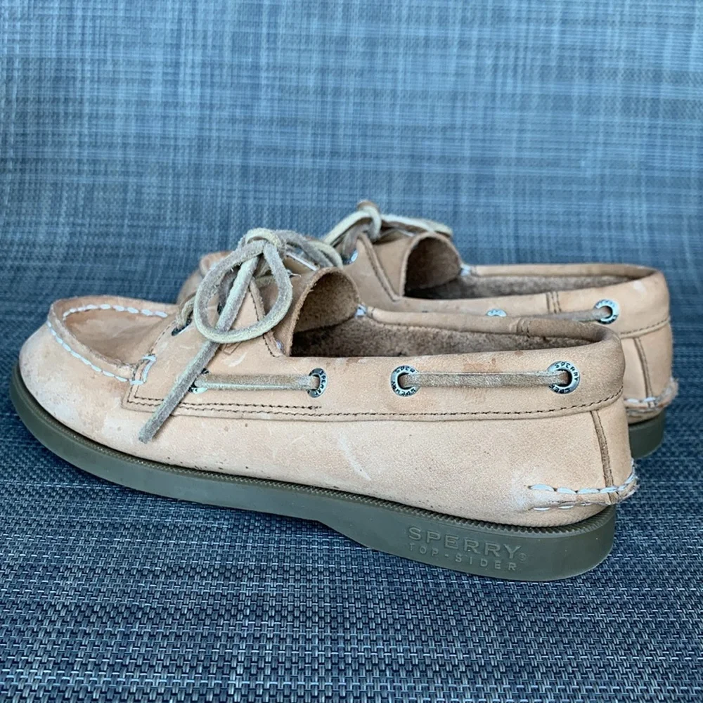 Sperry Authentic Original Slip On Boat Shoes Natural Leather Juniors size 1